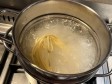 pici con crema di ricotta e nocciole