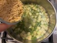risoni con zucchine e pesto