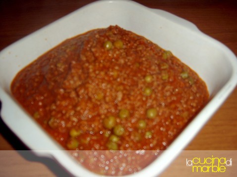 rag&ugrave; con i piselli - bimby